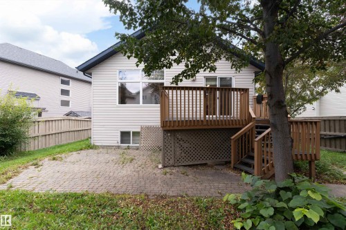 8218 Shaske Place Nw, Edmonton, AB 