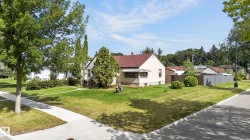 12309 80 Street NW  Edmonton, AB T5B 2P5