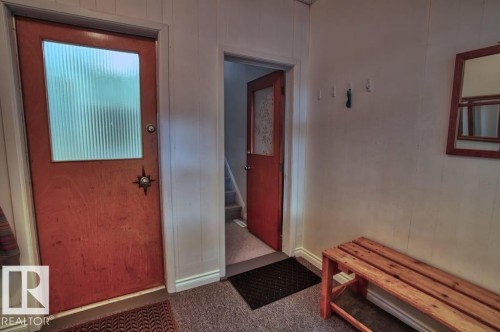 10026 87 Avenue Nw, Edmonton, AB - Indoor Photo Showing Other Room