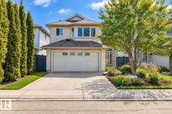 617 BECK Close SW  Edmonton, AB T6W 1E6