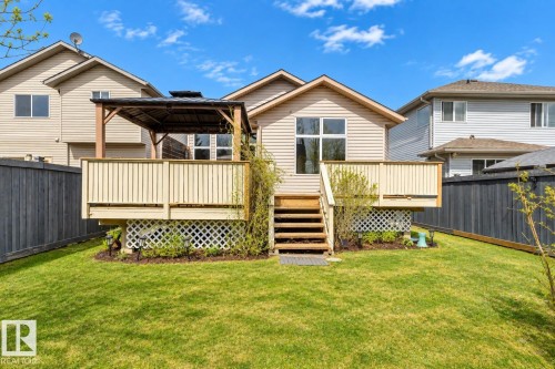 617 Beck Close Sw, Edmonton, AB 