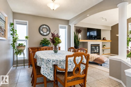 617 Beck Close Sw, Edmonton, AB 