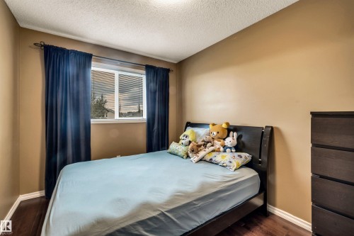 4435 152 Avenue Nw, Edmonton, AB 