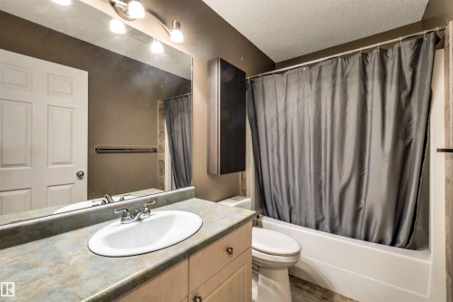 4435 152 Avenue Nw, Edmonton, AB 