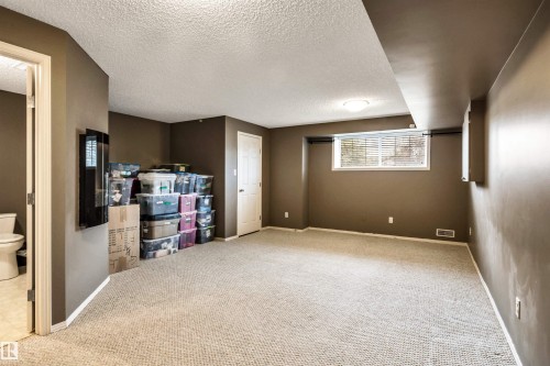4435 152 Avenue Nw, Edmonton, AB 