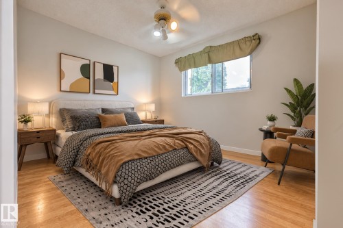 4324 70 Street Nw, Edmonton, AB 