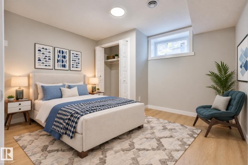 4324 70 Street Nw, Edmonton, AB 