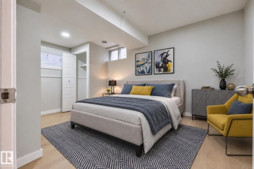 4324 70 Street Nw, Edmonton, AB 