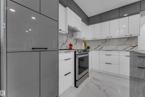 3135 24 Avenue Nw, Edmonton, AB 