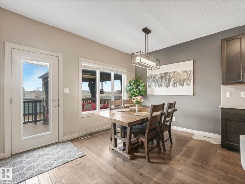 16412 12 Avenue Sw, Edmonton, AB - Indoor Photo Showing Dining Room