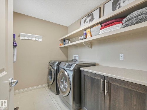 16412 12 Avenue Sw, Edmonton, AB - Indoor Photo Showing Laundry Room