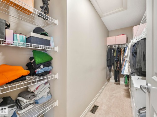 16412 12 Avenue Sw, Edmonton, AB - Indoor With Storage