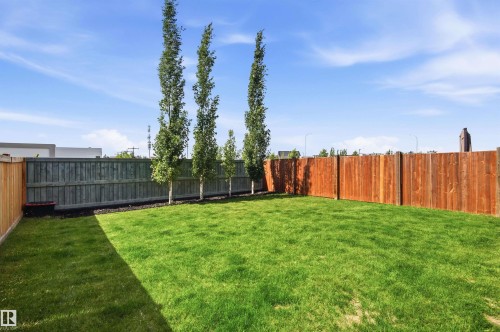 16412 12 Avenue Sw, Edmonton, AB - Outdoor