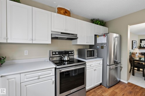 #39 11717 9B Av Nw, Edmonton, AB 