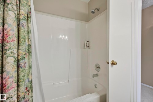 #39 11717 9B Av Nw, Edmonton, AB 
