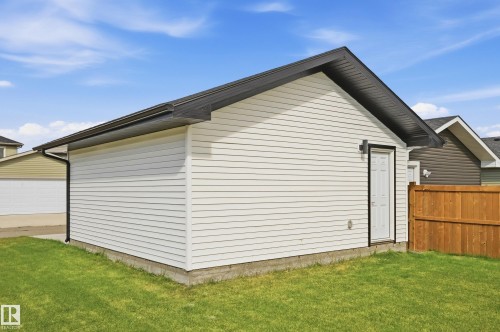 110 Kidd Crescent, Leduc, AB 
