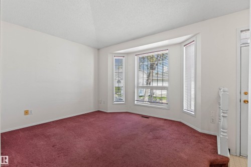 #12 3311 58 St Nw, Edmonton, AB 