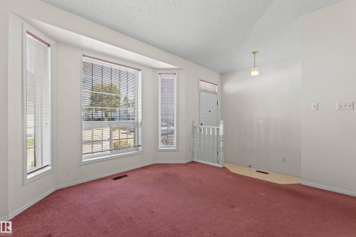 #12 3311 58 St Nw, Edmonton, AB 