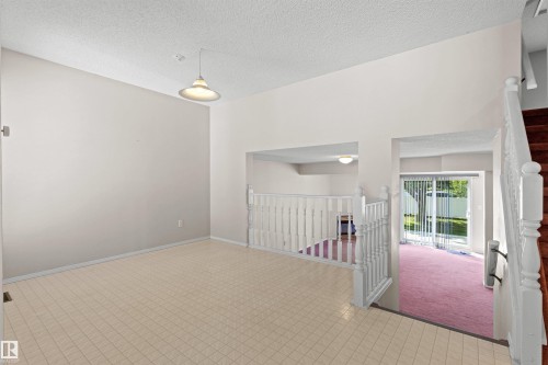 #12 3311 58 St Nw, Edmonton, AB 