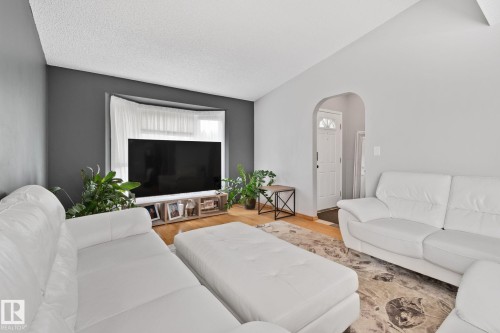 7503 190 Street Nw, Edmonton, AB 