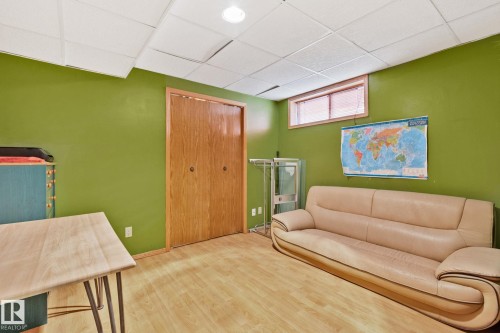 7503 190 Street Nw, Edmonton, AB 