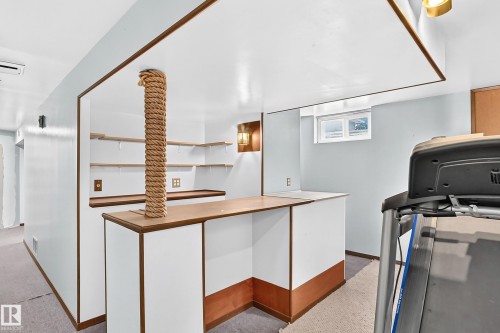 7032 81 Street Nw, Edmonton, AB 