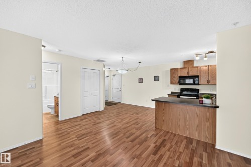 #112 2098 Blackmud Creek Dr Sw, Edmonton, AB 