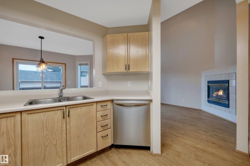 7557 188 Street Nw, Edmonton, AB 