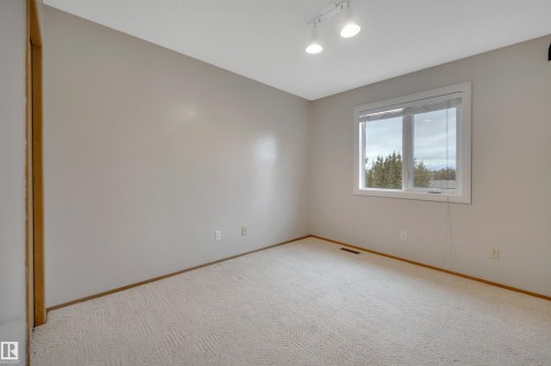 7557 188 Street Nw, Edmonton, AB 