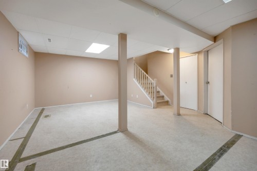 7557 188 Street Nw, Edmonton, AB 