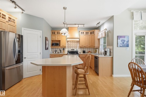 1406 Thorogood Lane Nw, Edmonton, AB 