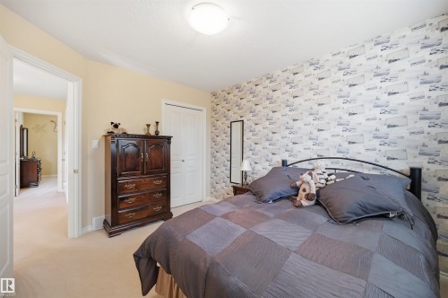 1406 Thorogood Lane Nw, Edmonton, AB 