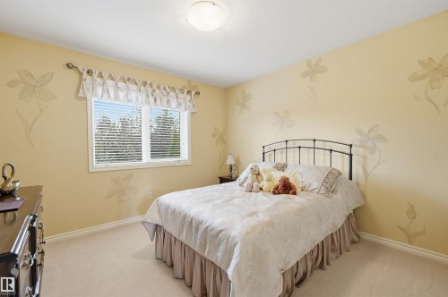 1406 Thorogood Lane Nw, Edmonton, AB 