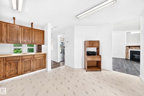 14141 26 Street Nw, Edmonton, AB - Indoor