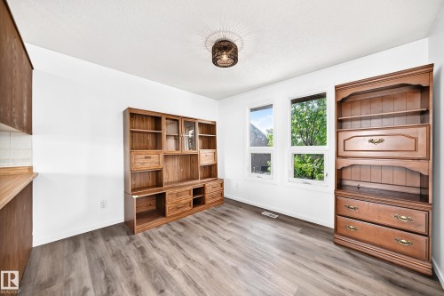 14141 26 Street Nw, Edmonton, AB - Indoor
