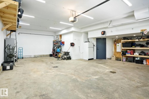 5406 110 Street Nw, Edmonton, AB - Indoor Photo Showing Garage