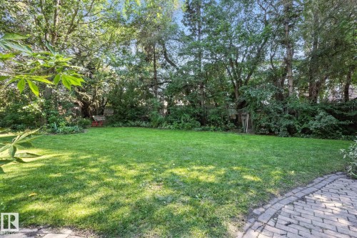 5406 110 Street Nw, Edmonton, AB - Outdoor