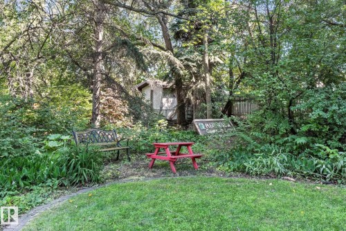 5406 110 Street Nw, Edmonton, AB - Outdoor