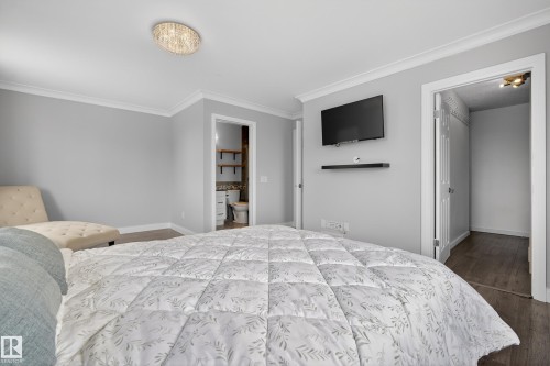11827 8 Avenue Nw, Edmonton, AB 