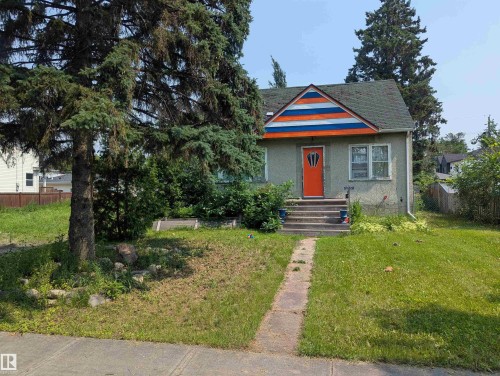12119 123 Street Nw, Edmonton, AB - Outdoor