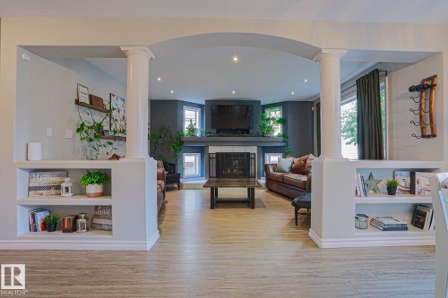 6 Willis Crescent, Leduc, AB 