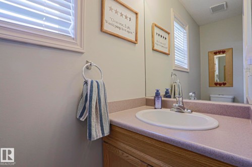 6 Willis Crescent, Leduc, AB 