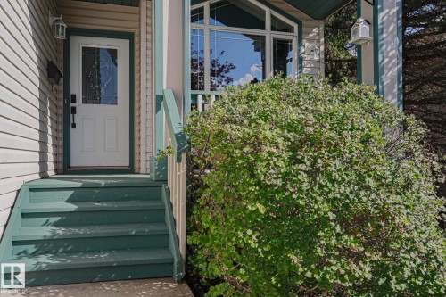 6 Willis Crescent, Leduc, AB 
