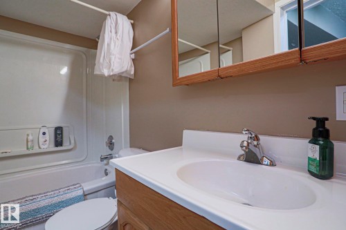 6 Willis Crescent, Leduc, AB 