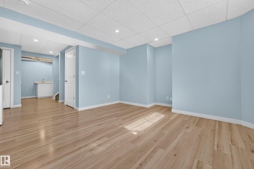1103 117 Street Sw, Edmonton, AB - Indoor Photo Showing Other Room