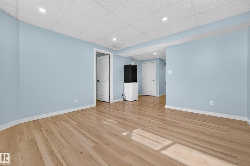 1103 117 Street Sw, Edmonton, AB - Indoor Photo Showing Other Room
