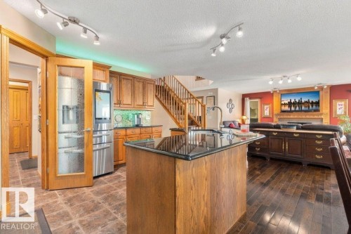5 Roche Pl, Beaumont, AB 