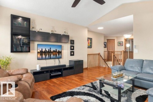 5 Roche Pl, Beaumont, AB 
