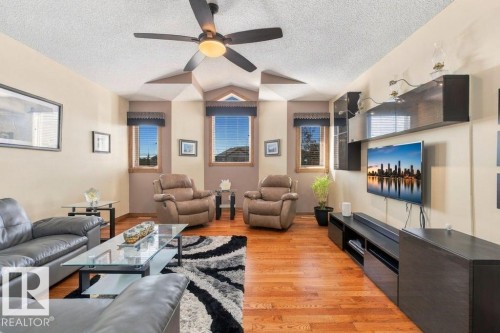 5 Roche Pl, Beaumont, AB 
