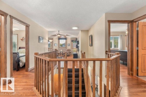 5 Roche Pl, Beaumont, AB 
